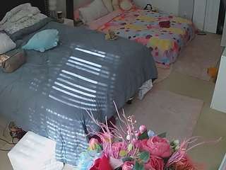 voyeurcam-house-charleys-room webcam model