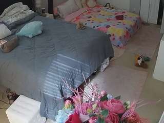 voyeurcam-house-charleys-room webcam
