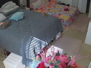 voyeurcam-house-charleys-room webcam