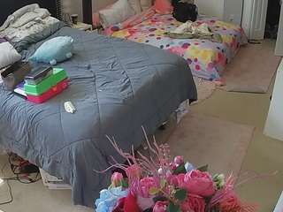 voyeurcam-house-charleys-room webcam