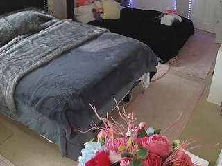 voyeurcam-house-charleys-room webcam