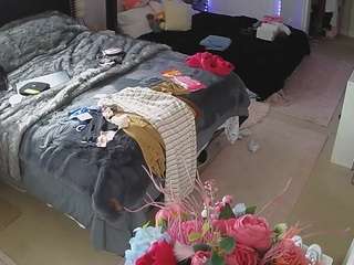 voyeurcam-house-charleys-room