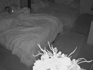 voyeurcam-house-charleys-room