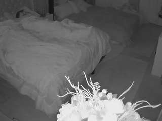 voyeurcam-house-charleys-room