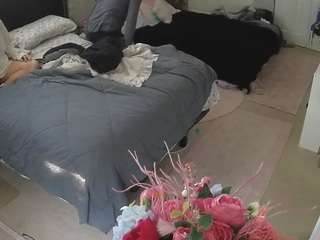 voyeurcam-house-charleys-room