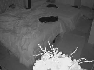voyeurcam-house-charleys-room camsoda