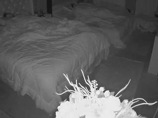 voyeurcam-house-charleys-room webcam