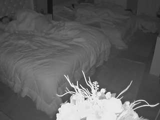 voyeurcam-house-charleys-room