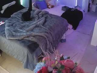 voyeurcam-house-charleys-room webcam