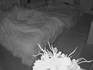 voyeurcam-house-charleys-room