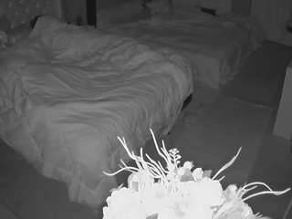 voyeurcam-house-charleys-room