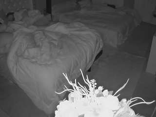 voyeurcam-house-charleys-room