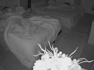 voyeurcam-house-charleys-room