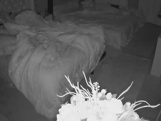 voyeurcam-house-charleys-room