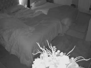voyeurcam-house-charleys-room