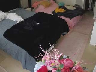 voyeurcam-house-charleys-room live cam profile