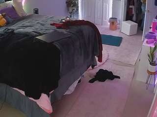 voyeurcam-house-charleys-room