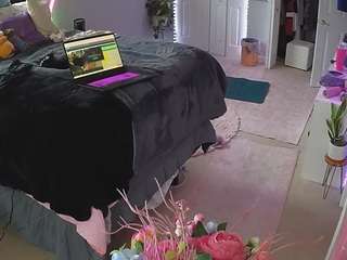 voyeurcam-house-charleys-room live cam profile
