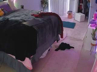 voyeurcam-house-charleys-room