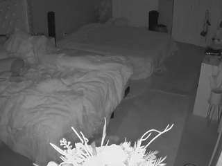 voyeurcam-house-charleys-room webcam