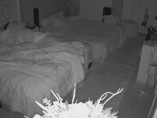 voyeurcam-house-charleys-room