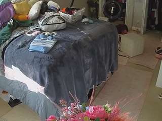 voyeurcam house charleys room