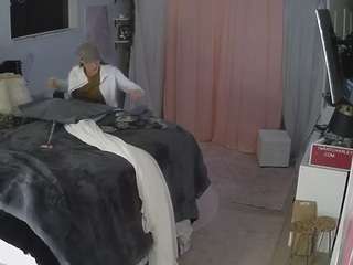 le modèle voyeurcam-house-charleys-room est en webcam porno dans un show sur le site camsoda, il possède les tags suivants: ass,pawg,wet,voyeur,thick,tease,strip,squirter,spank,sex,pussy,pov,orgasm,asshole,masturbation,handjob,flashing,fingers,dildo,cum