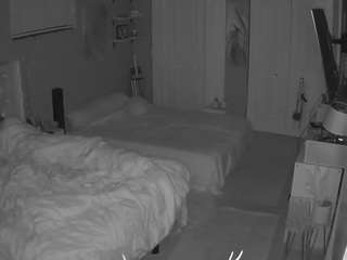 voyeurcam-house-charleys-room