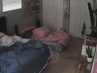 voyeurcam-house-charleys-room