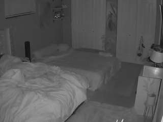 voyeurcam-house-charleys-room webcam
