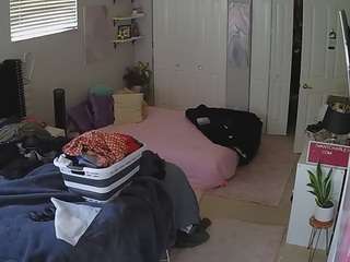 voyeurcam-house-charleys-room