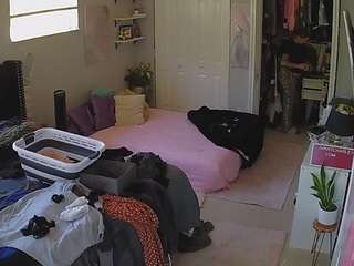 voyeurcam house charleys room