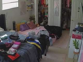 voyeurcam-house-charleys-room