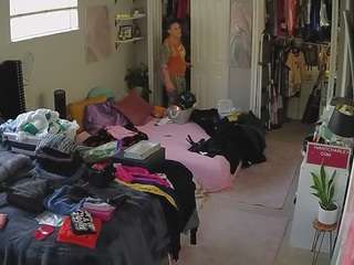 voyeurcam-house-charleys-room