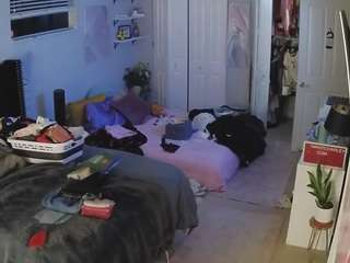 voyeurcam-house-charleys-room