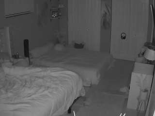 voyeurcam-house-charleys-room