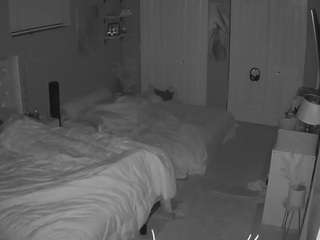 voyeurcam-house-charleys-room