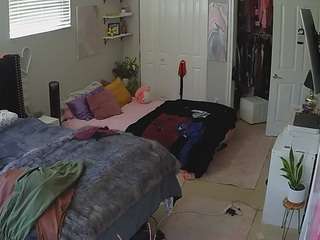 voyeurcam-house-charleys-room