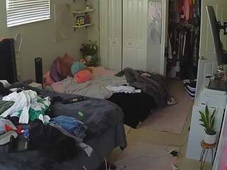 voyeurcam-house-charleys-room