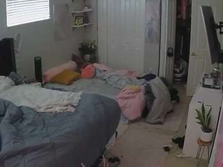 voyeurcam-house-charleys-room