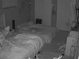 voyeurcam-house-charleys-room