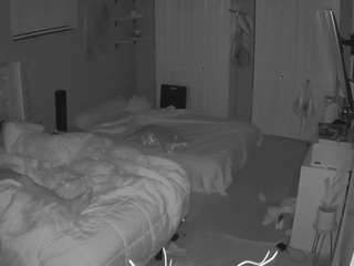 voyeurcam-house-charleys-room