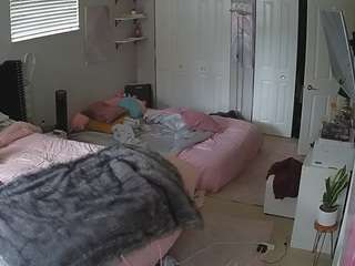 voyeurcam-house-charleys-room