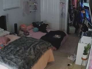 voyeurcam-house-charleys-room
