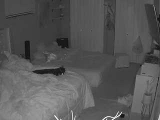 voyeurcam-house-charleys-room