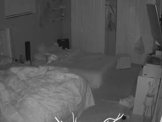 voyeurcam-house-charleys-room