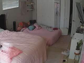 voyeurcam-house-charleys-room
