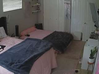 voyeurcam-house-charleys-room