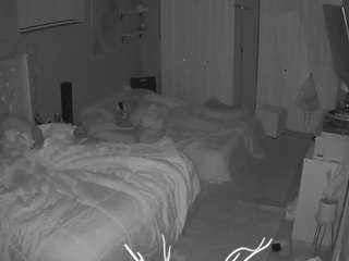 voyeurcam-house-charleys-room