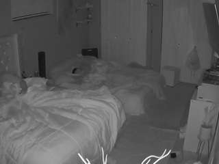 voyeurcam-house-charleys-room